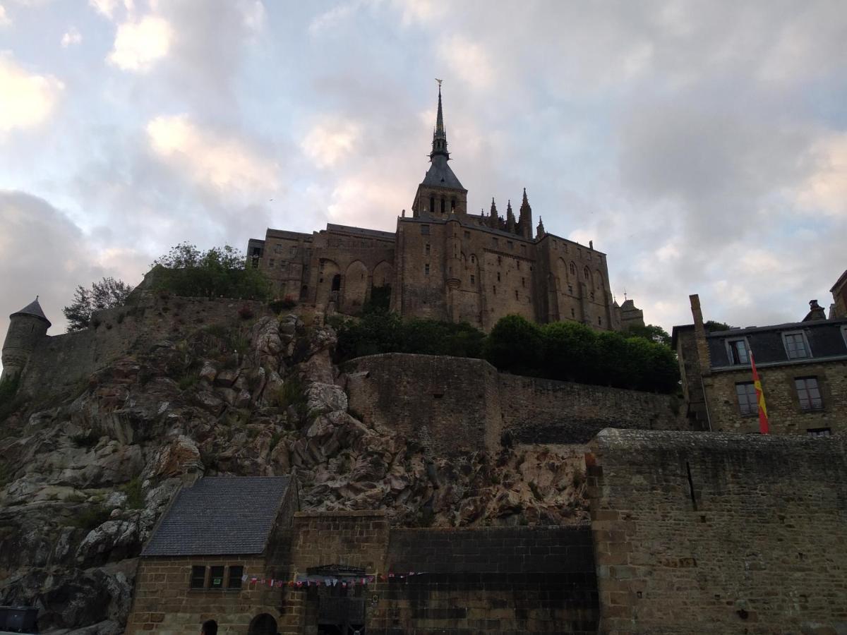 Le Manoir De La Pichardiere Cherrueix 외부 사진